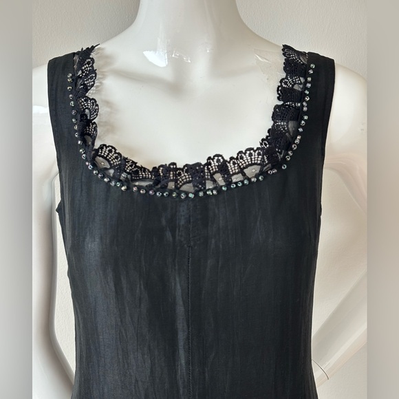 Max Mara Black Linen Silk Midi Dress: Lace Trim, Gothic Inspired - Picture 4 of 9